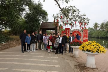 Làng cổ Đường Lâm